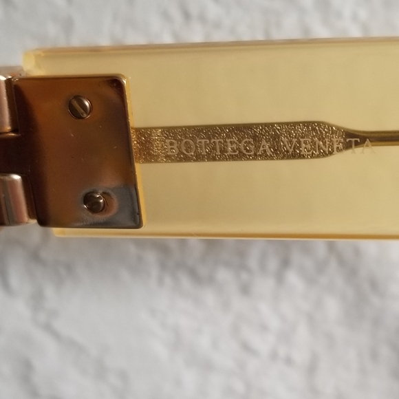 Clear yellow and gold cateye sunglasses - Picture 2 of 10